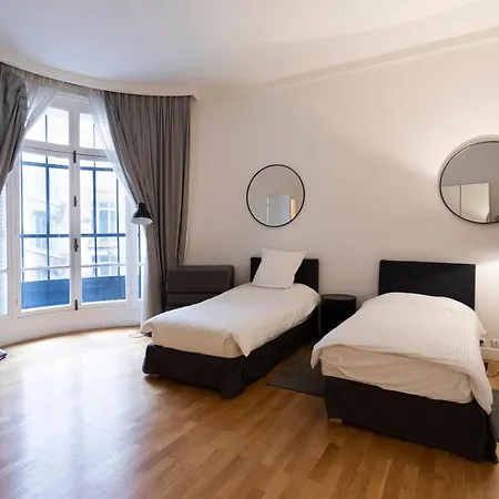 Spcaious Flat 160 M2 Close To Eiffel Tower Appartement